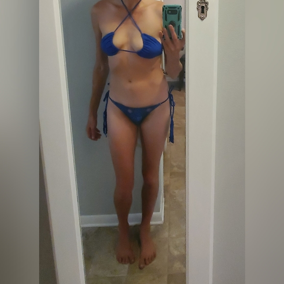 Pakaloha String Bikini In Blue, Hookipa top, Hamoa bottom, Size M - Picture 6 of 11